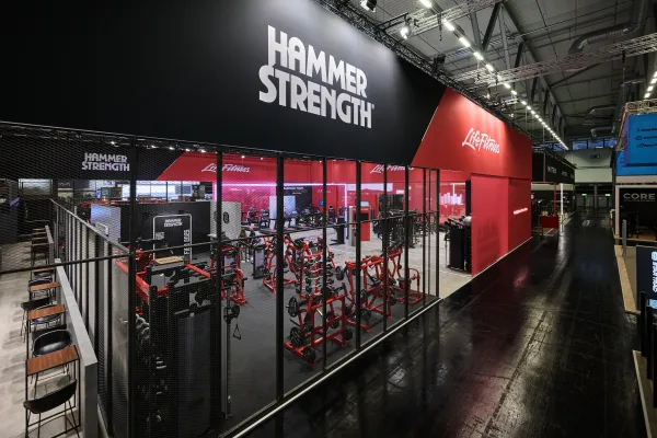 Life Fitness Stand 