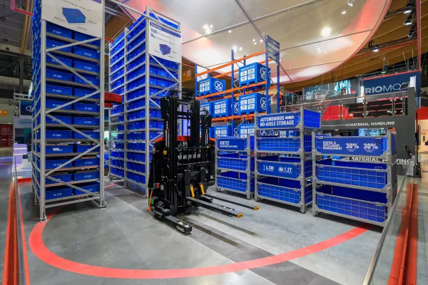 EP Equipment LogiMAT Innenraum 