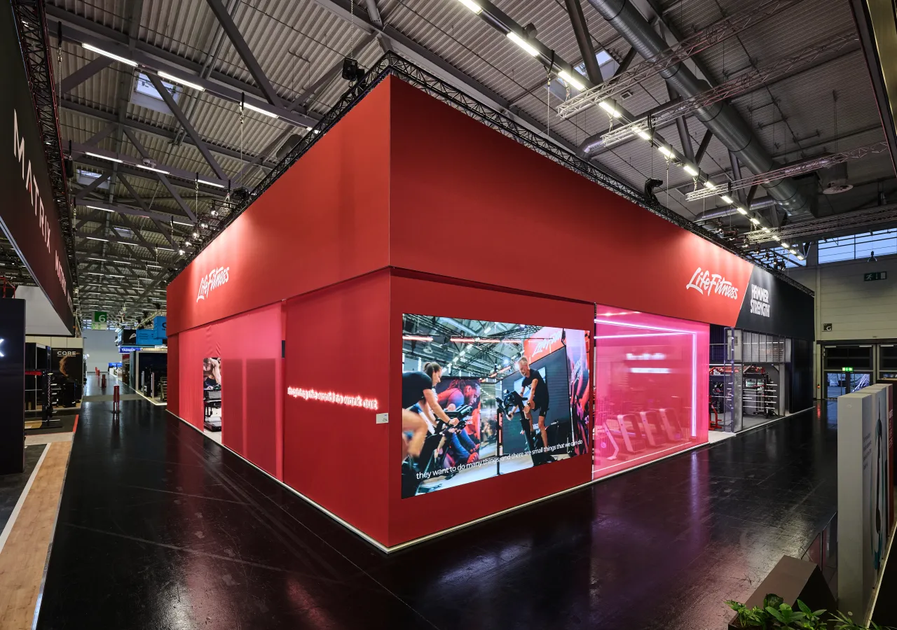 Life Fitness Außen 