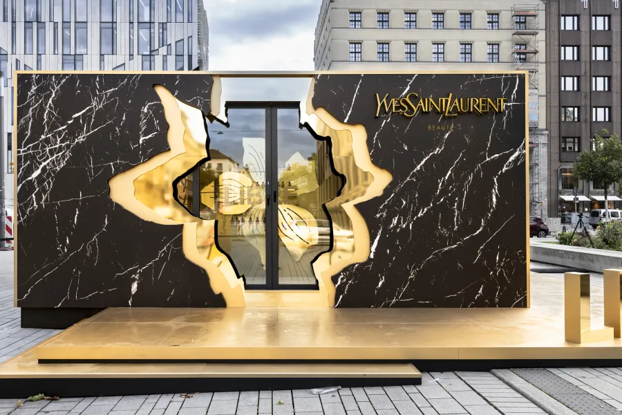 YSL Pop-up Store 